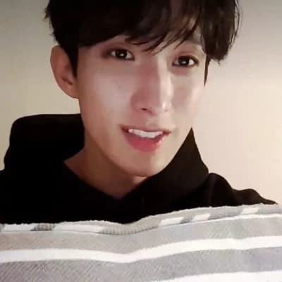 Lee Dokyeom thumbnail