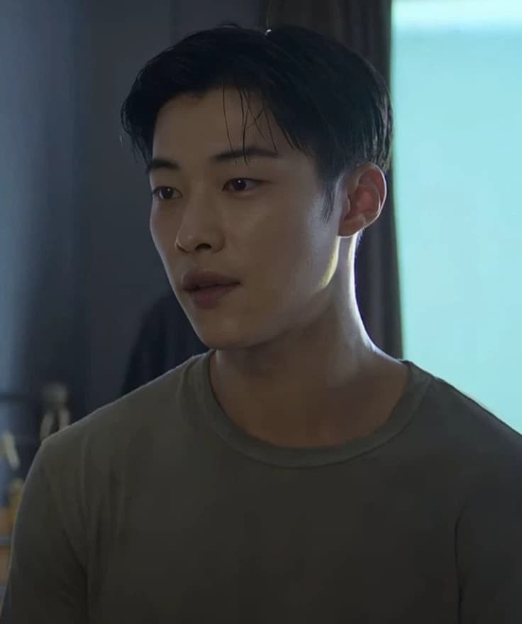 Kim Geon-woo thumbnail