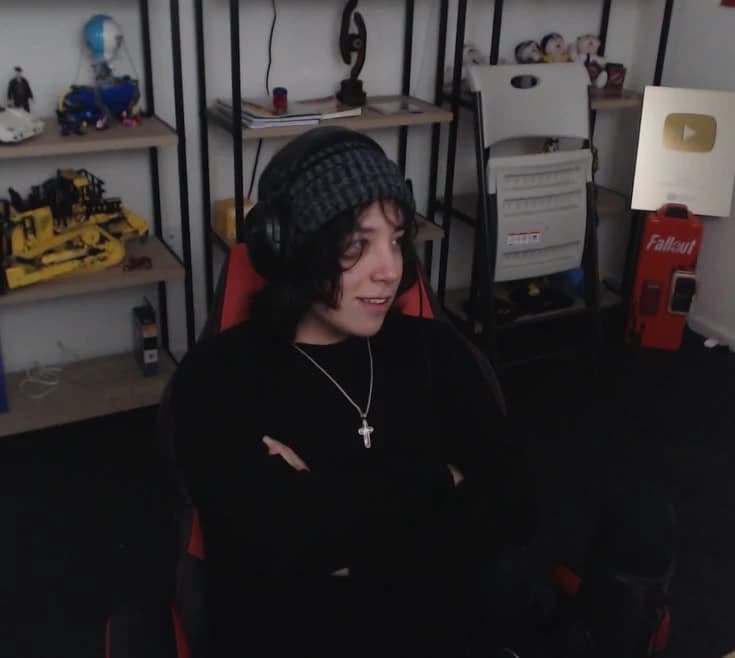 Alex Maldonado ( Quackity ) thumbnail