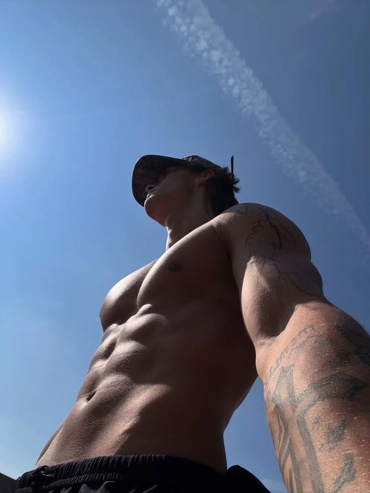 Liam thumbnail