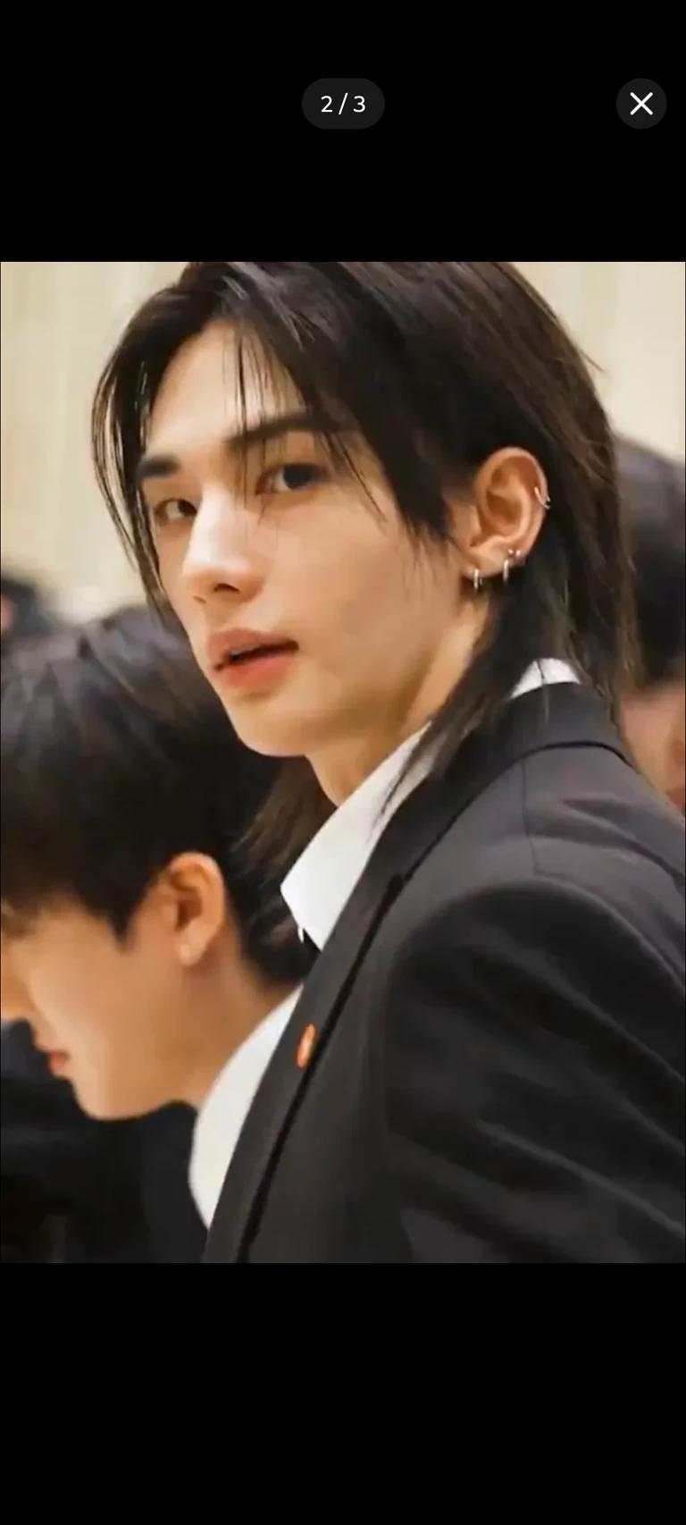 Hyunjin (hyunlix) thumbnail