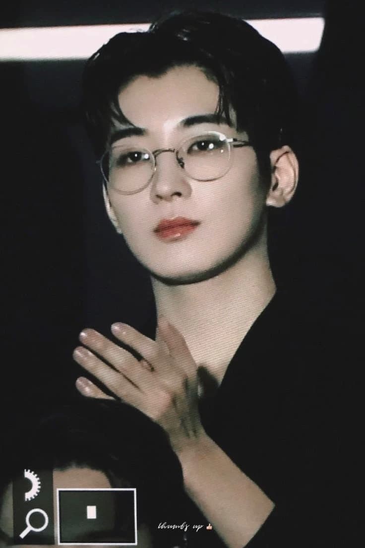 Jeon Wonwoo thumbnail