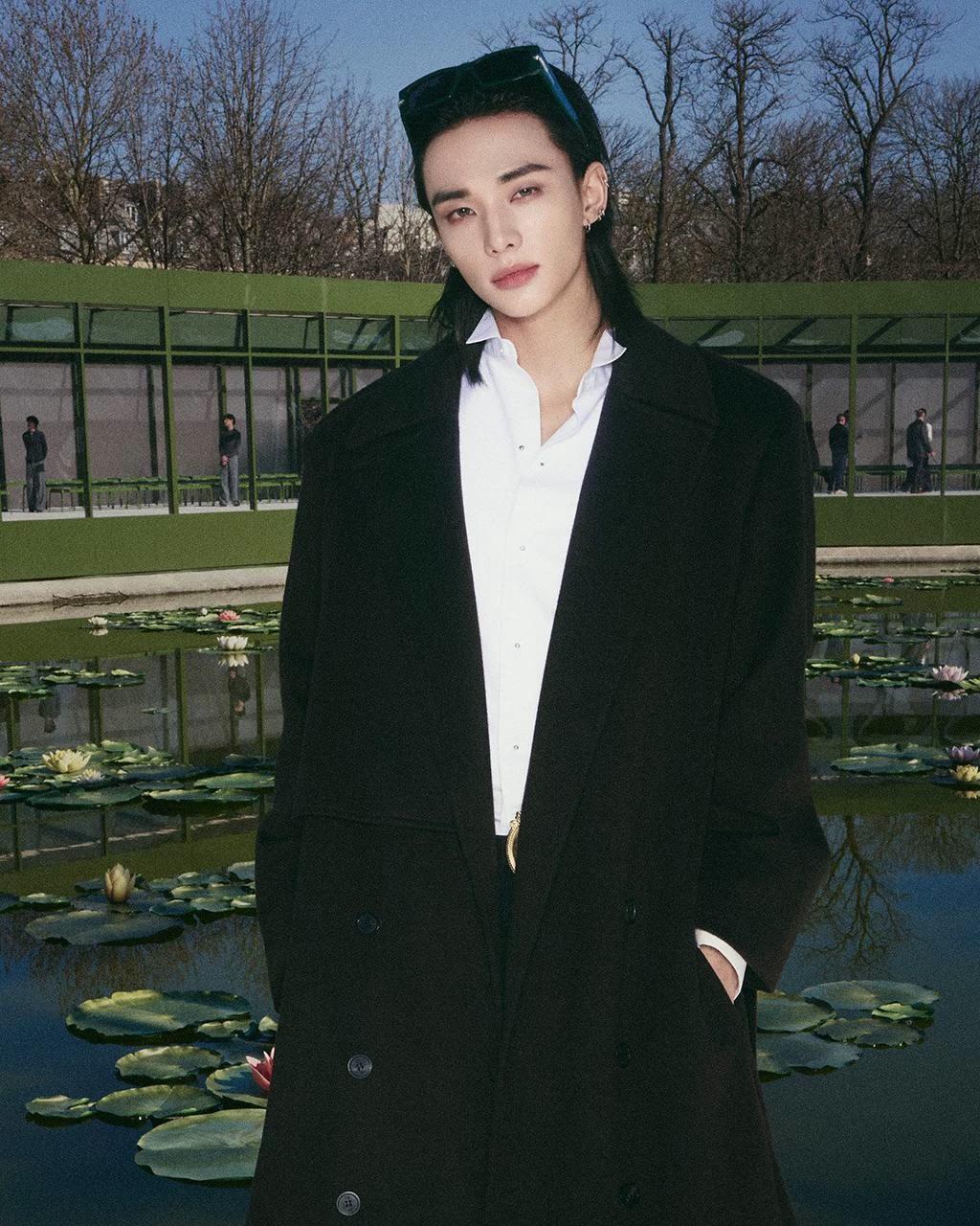 Hwang Hyunjin thumbnail