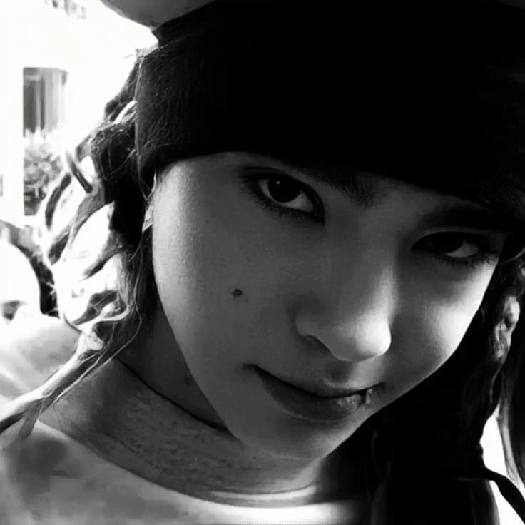 Tom Kaulitz thumbnail