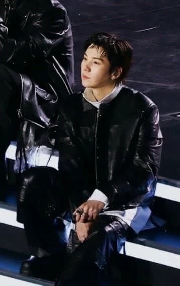 Yoongi (BTS) thumbnail