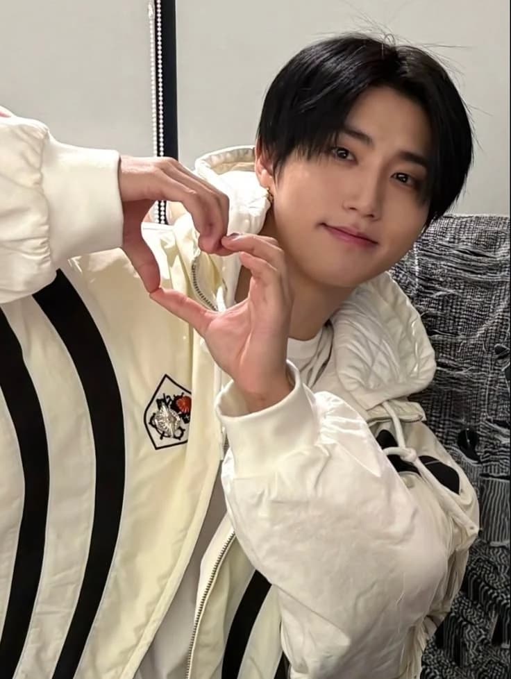 Han jisung thumbnail