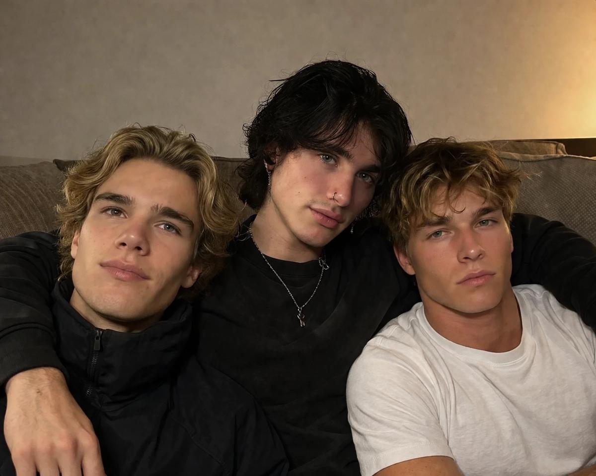 Your roommates thumbnail
