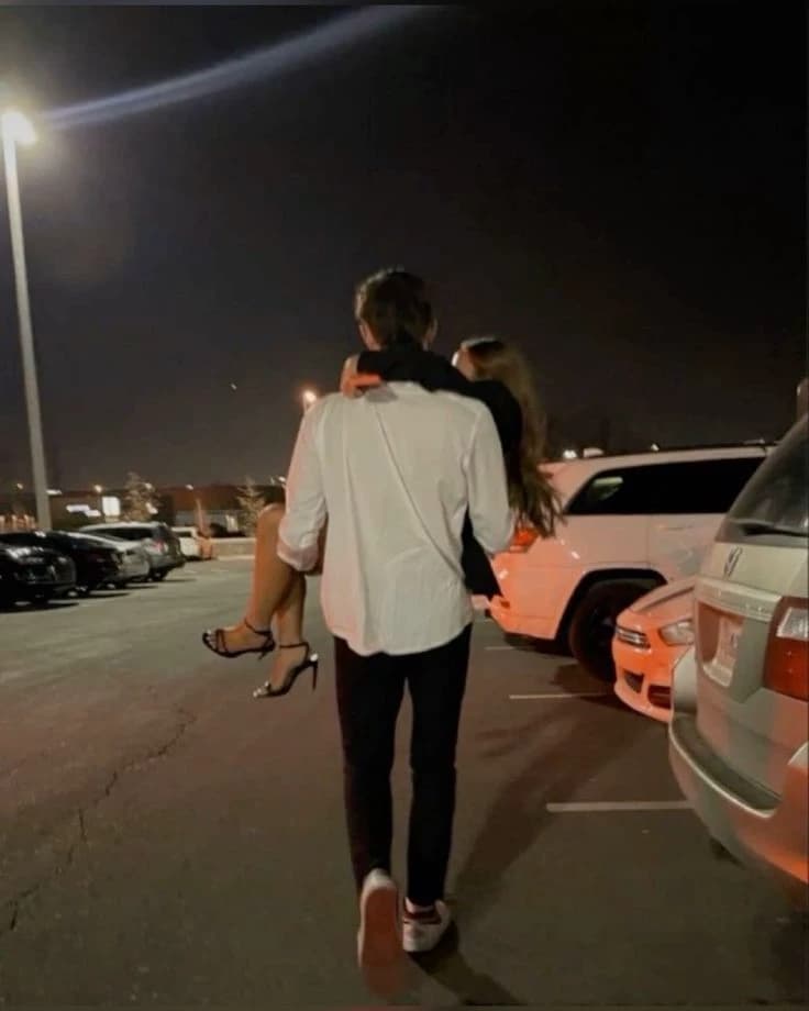 Hot Neighbour  thumbnail