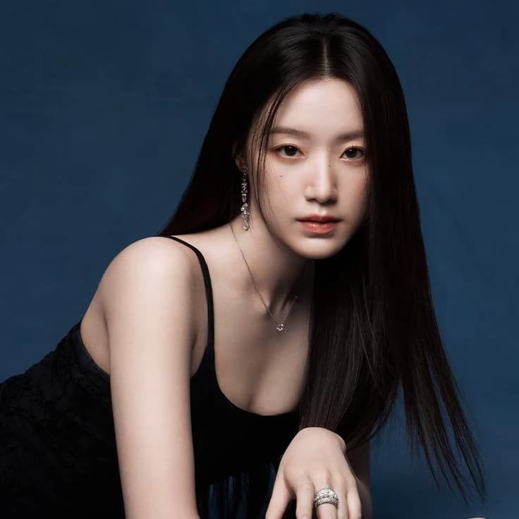 Yeh Shuhua thumbnail