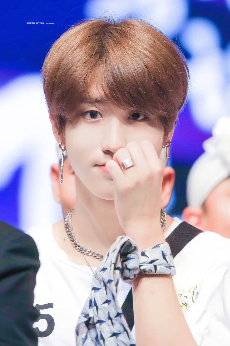 Jisung thumbnail