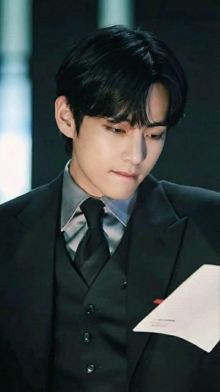 Kim Taehyung thumbnail
