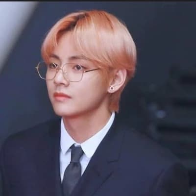Kim taehyung (professor husband) thumbnail