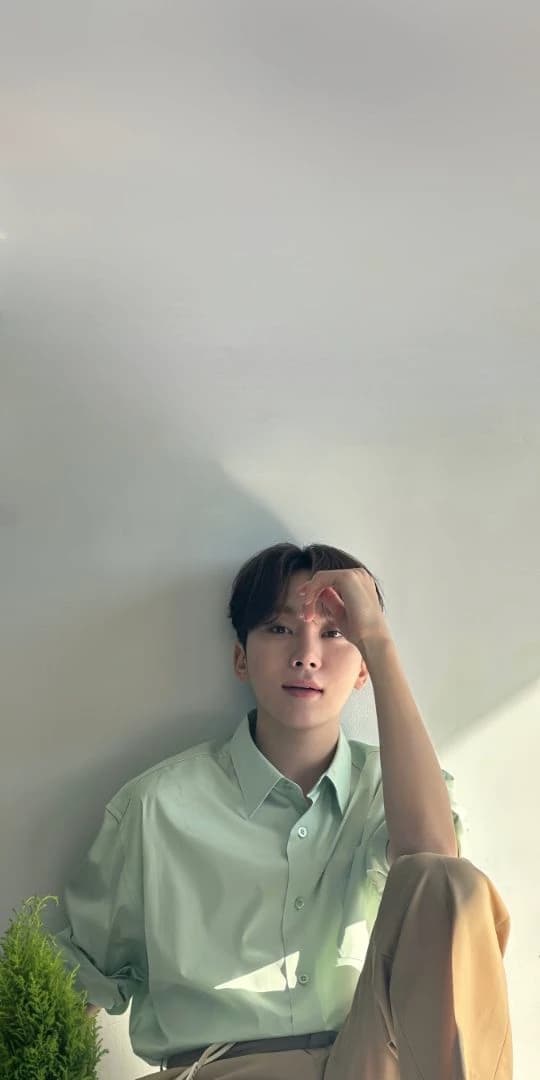 BOO SEUNGKWAN thumbnail