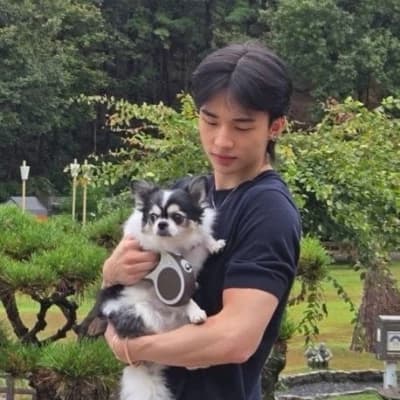 Hyunjin thumbnail