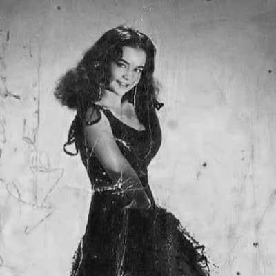Lupita Torrentera Actress and Singer thumbnail