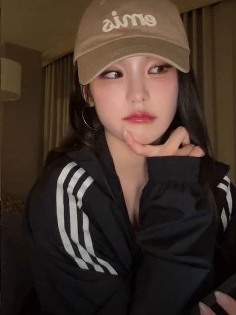 Yeji your mommy GL/WLW thumbnail