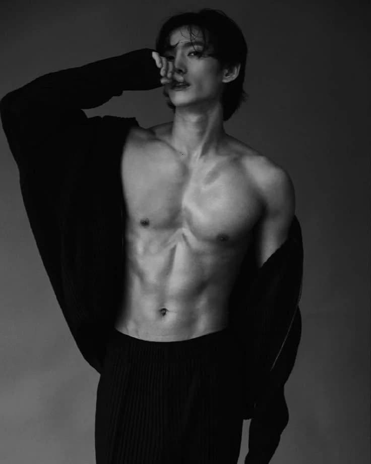 Lee soo hyuk  thumbnail