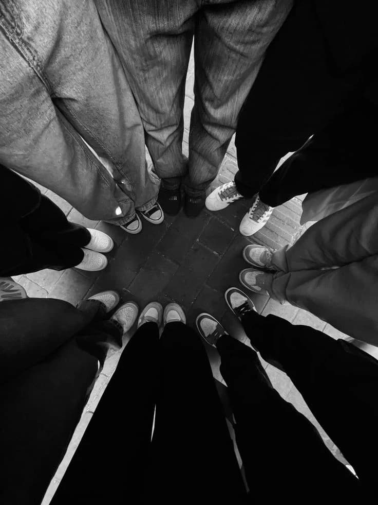 Your group of friends thumbnail