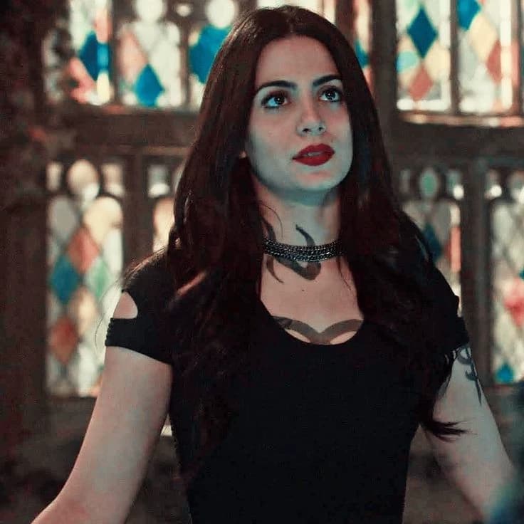 Isabelle Lightwood thumbnail