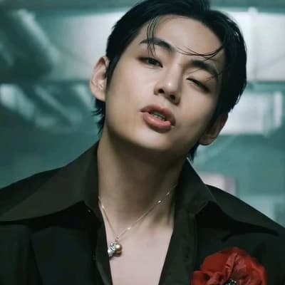 Kim taehyung ( u'r second husband )  thumbnail