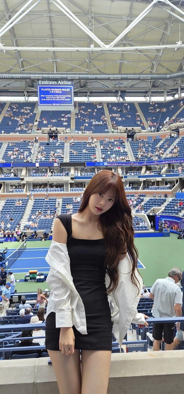 Hong Eun-chae thumbnail