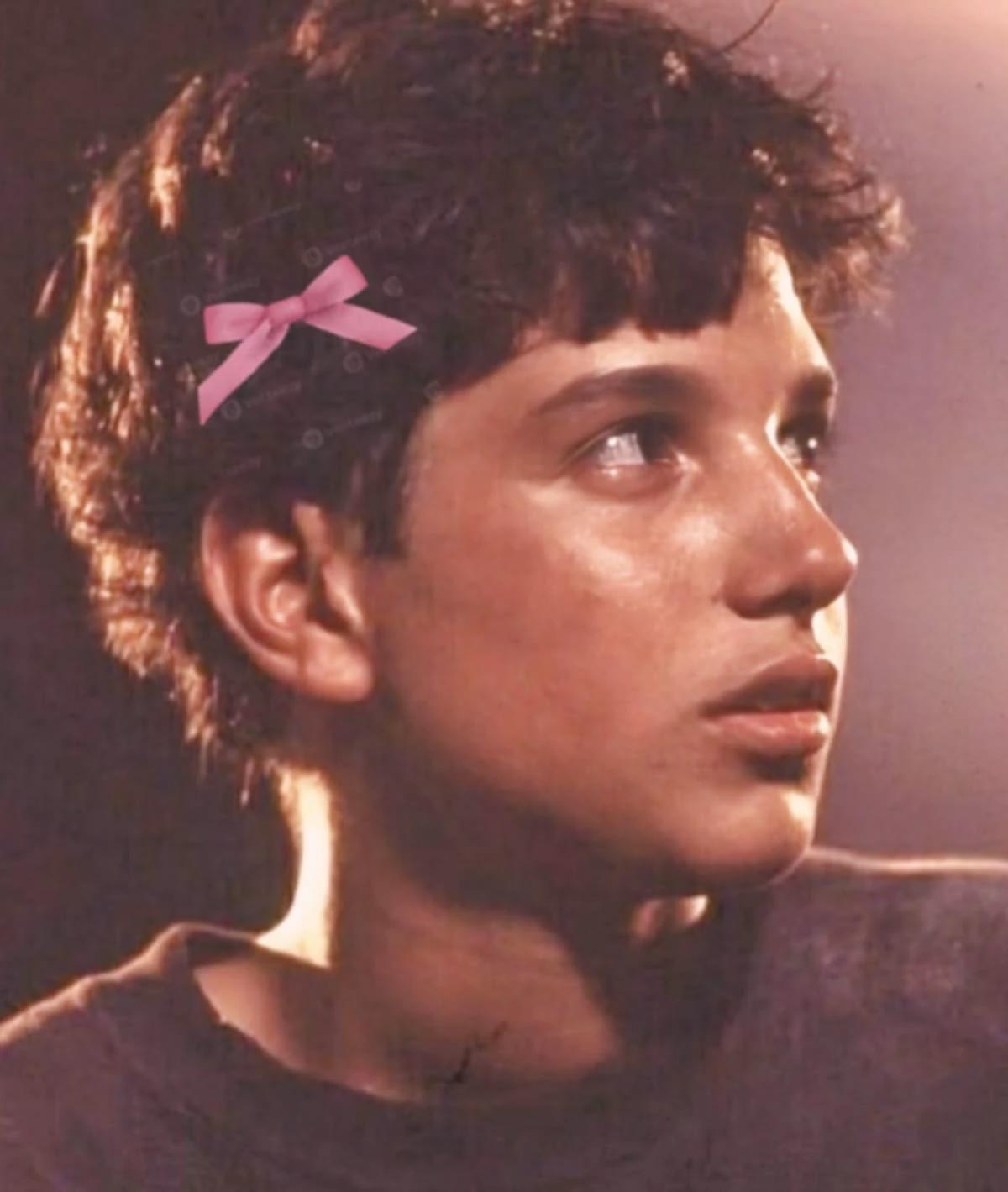 Johnny Cade thumbnail