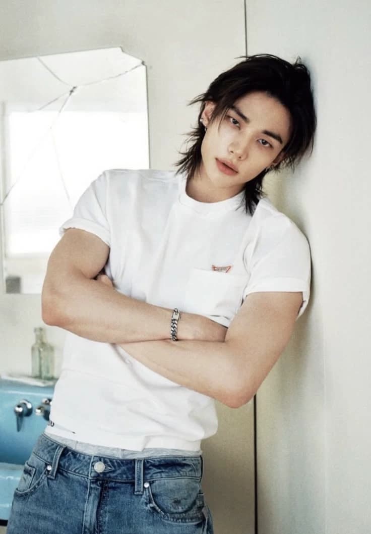 BL- Hyunjin (Hyunlix) thumbnail