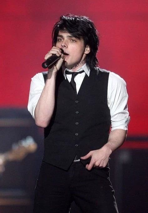 Gerard way thumbnail