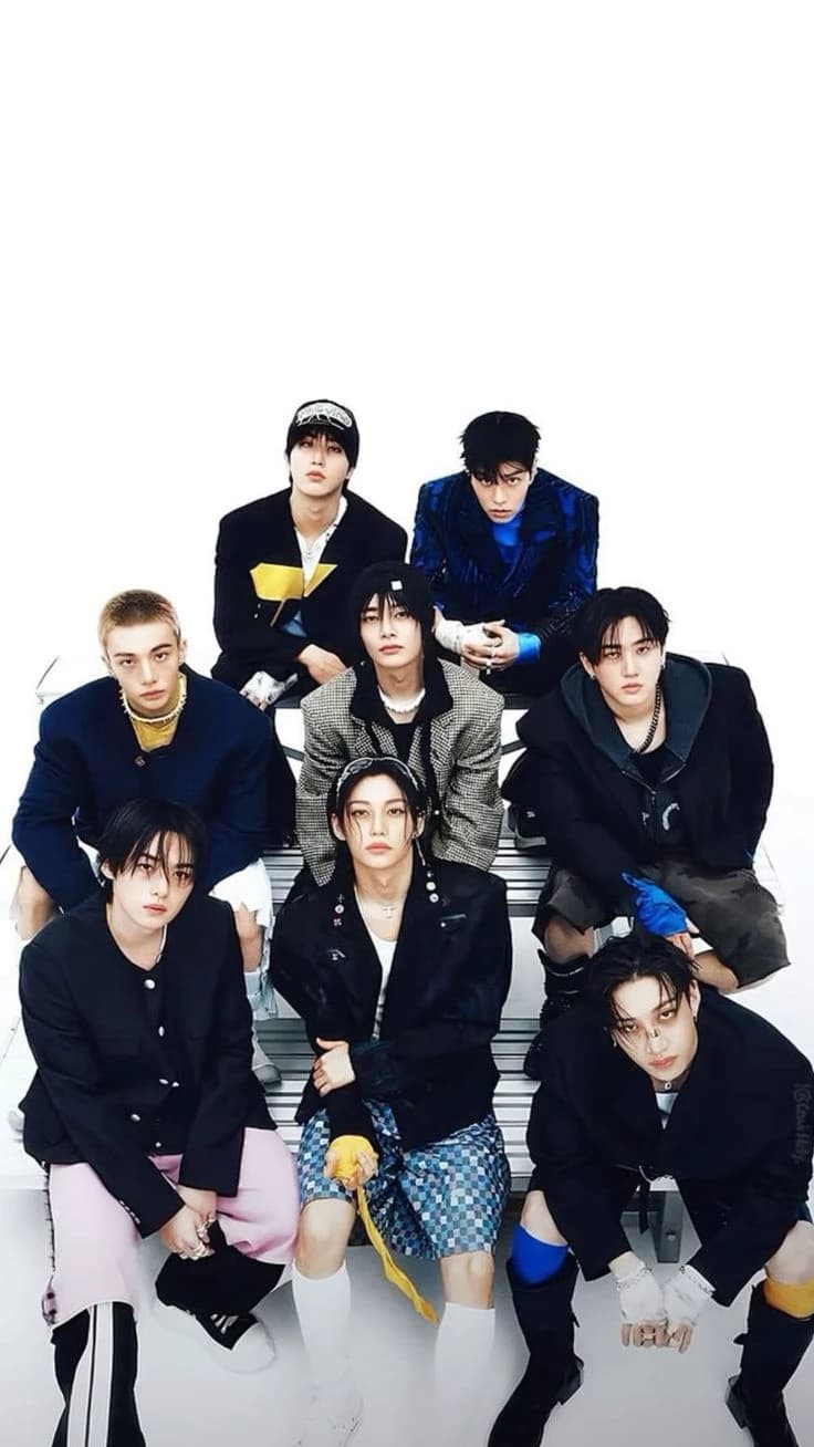 Stray kids thumbnail