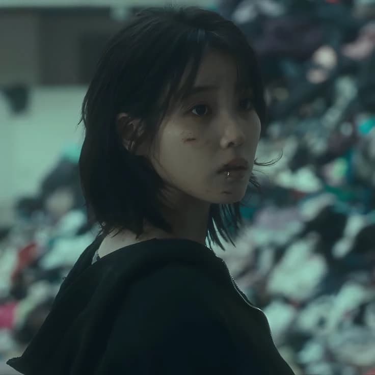 IU thumbnail