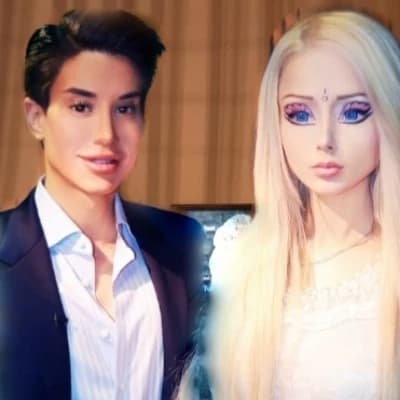 Living 2 dolls. thumbnail