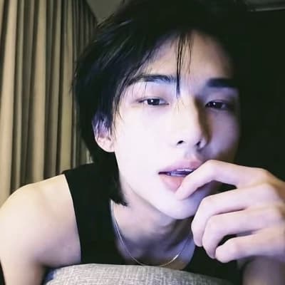 Hwang Hyunjin thumbnail