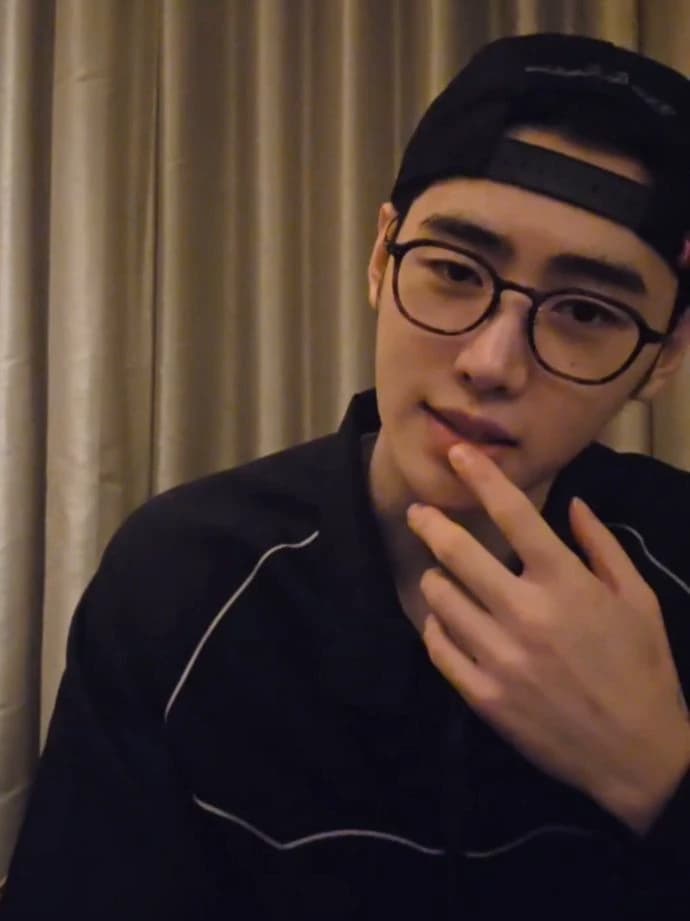 Sunghoon thumbnail