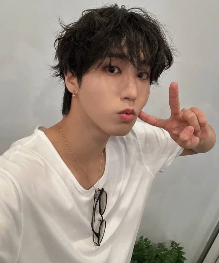 Han jisung thumbnail