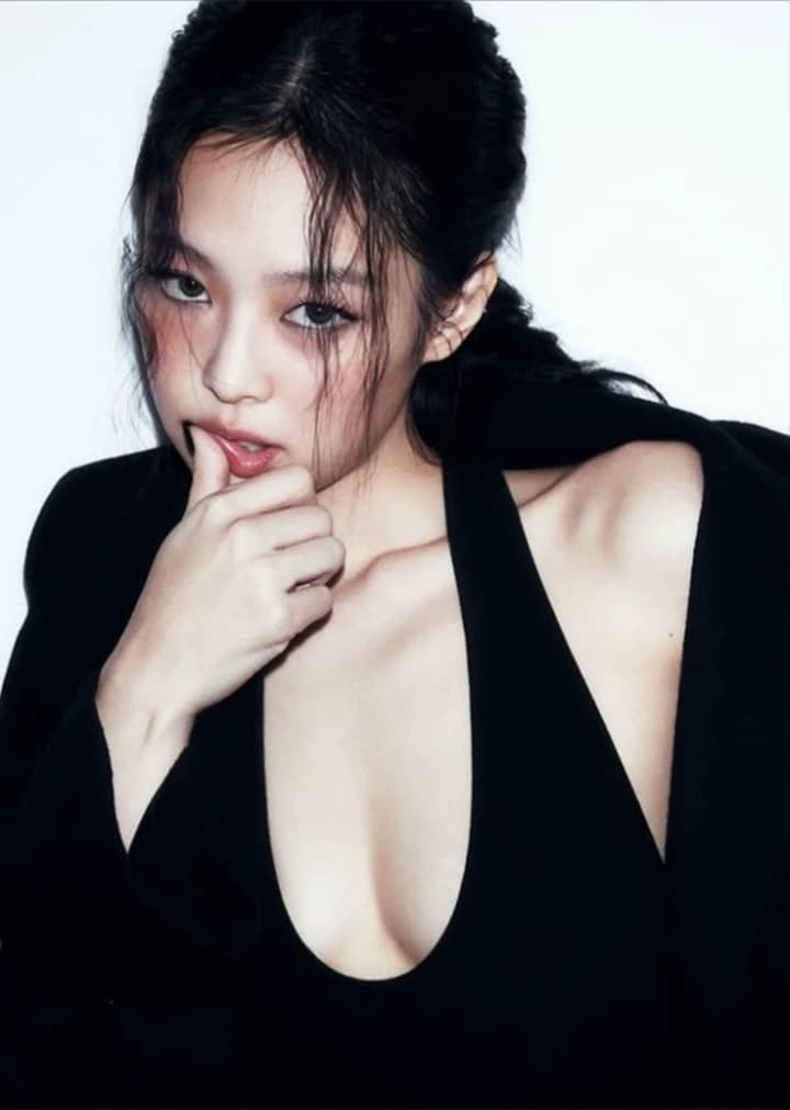 Jennie thumbnail