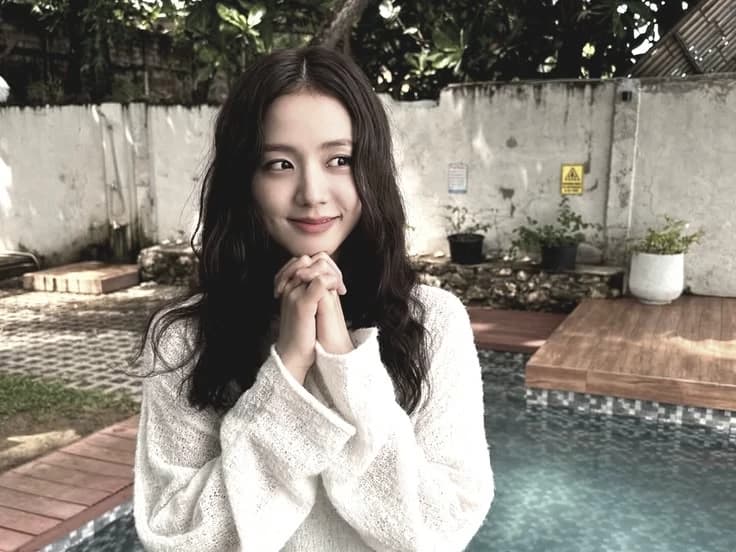 Jisoo. thumbnail