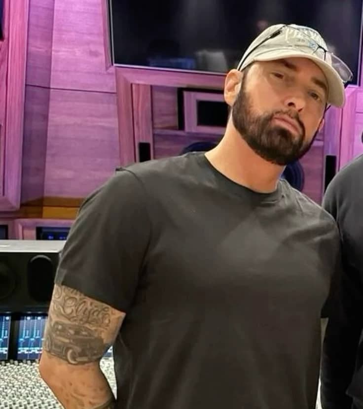Eminem thumbnail