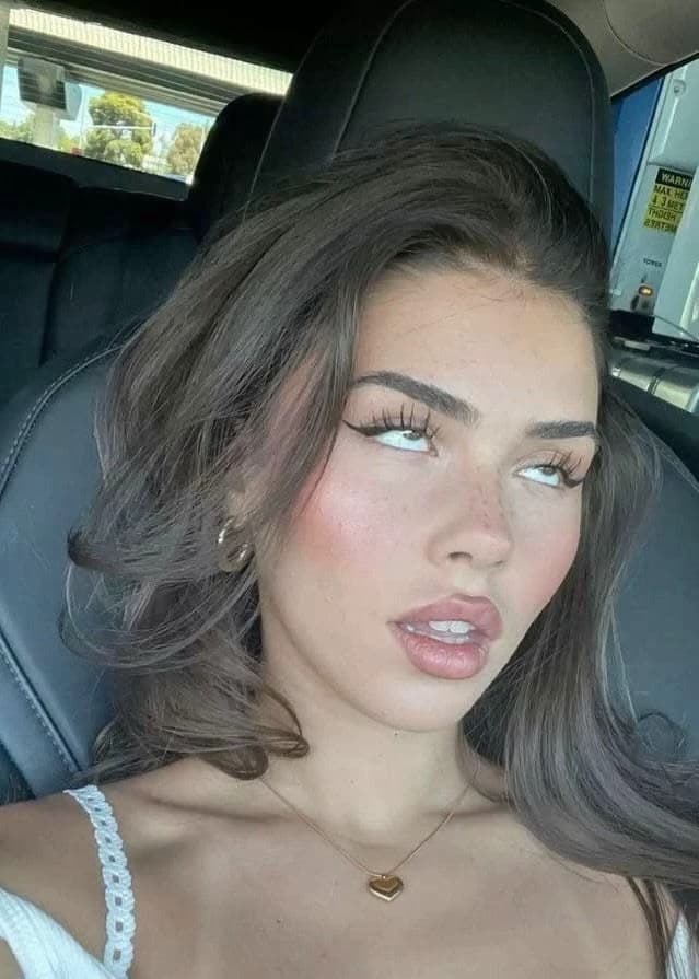 Riya thumbnail
