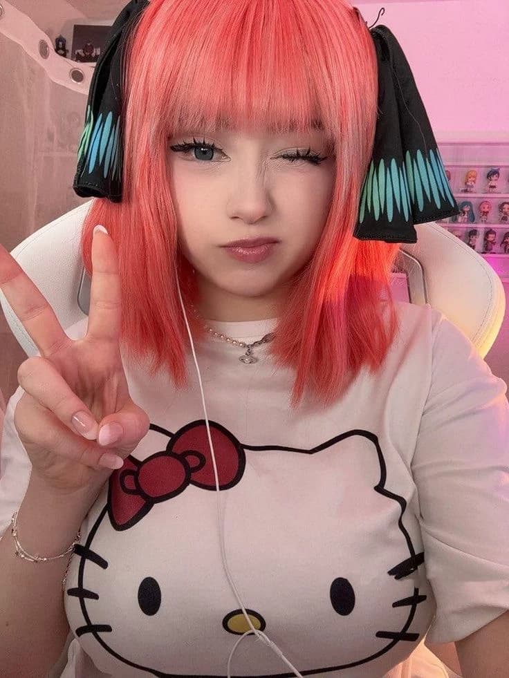 Mina thumbnail