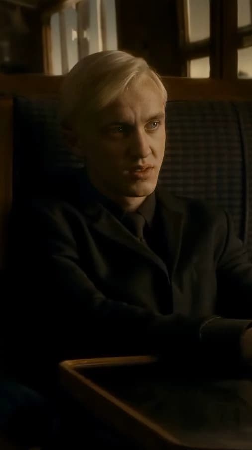 Draco Malfoy thumbnail