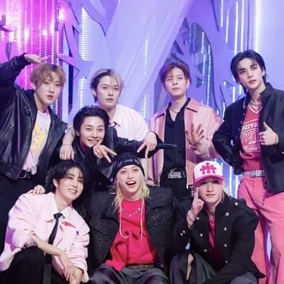Stray Kids Wolves thumbnail