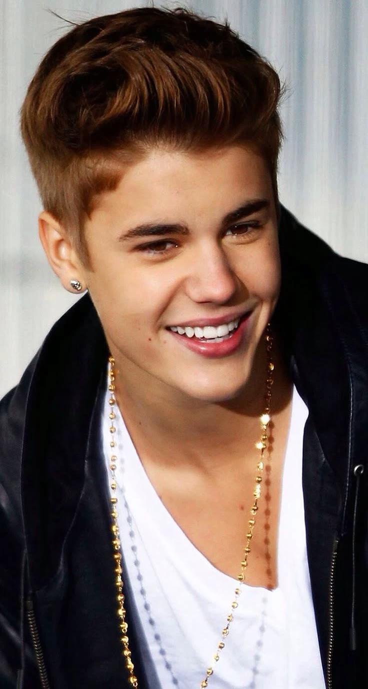 Justin Bieber  thumbnail