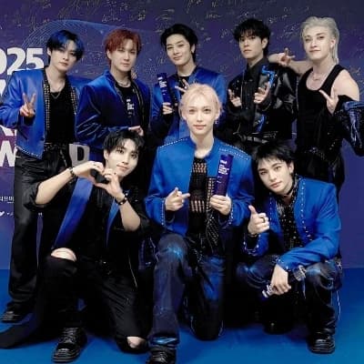 STRAY KIDS thumbnail