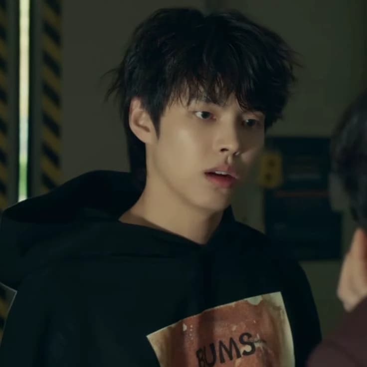 Create your story with Lee Hyun woo. thumbnail