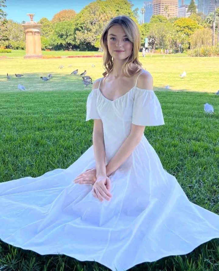 Willow  thumbnail