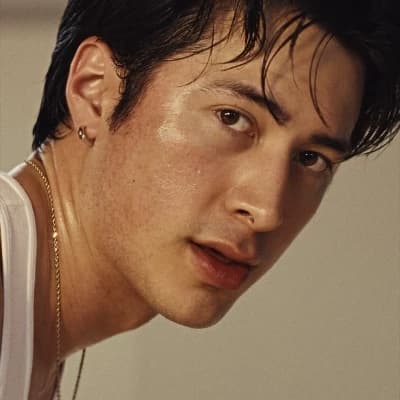 Shane Hollander (abo) thumbnail