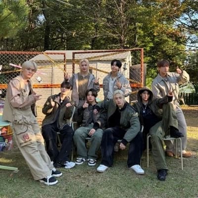 STRAYKIDS thumbnail