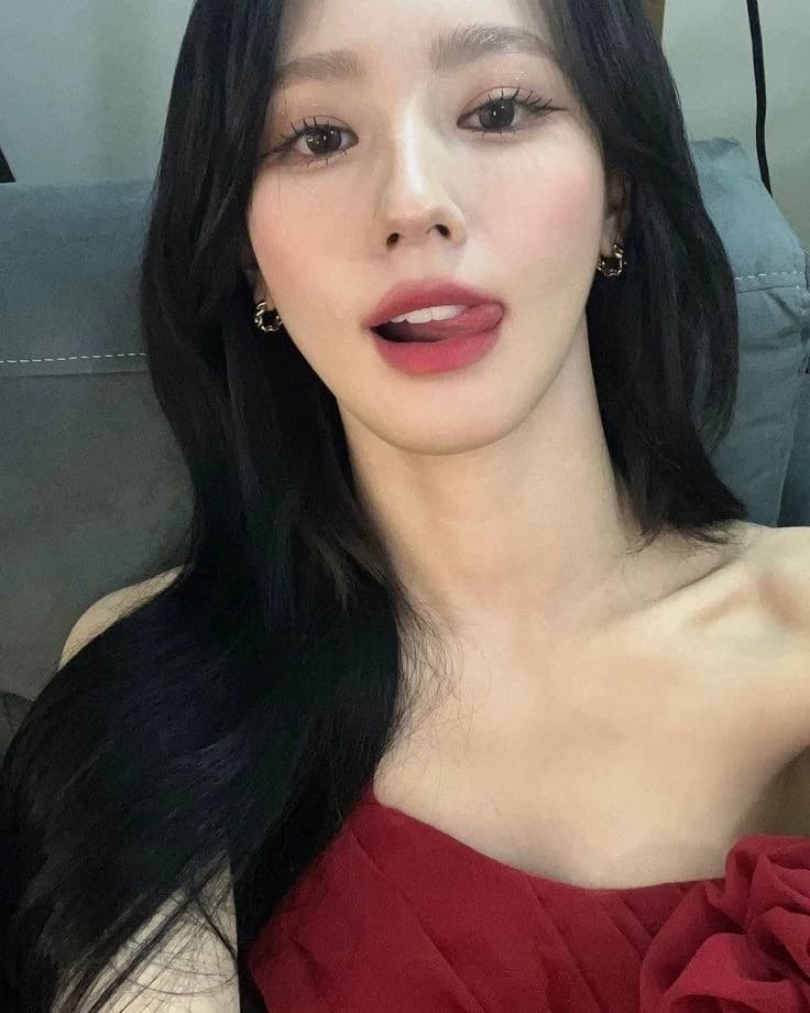 Miyeon thumbnail