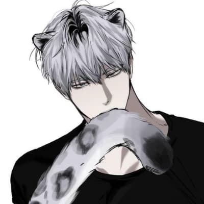 Fyodor | Snow Leopard Hybrid  thumbnail