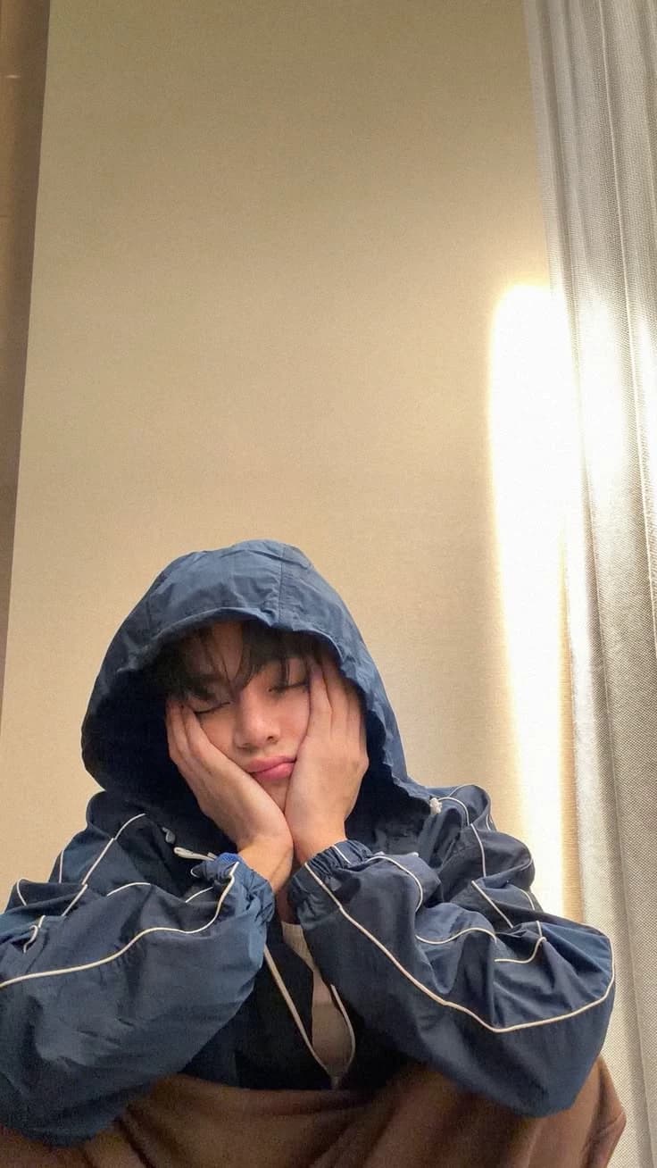 Taehyung  thumbnail